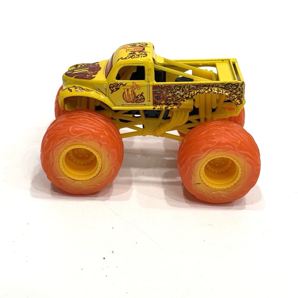 W Whiplash FIRE MONSTER JAM Truck 1/64 Spin Master Loose Preowned